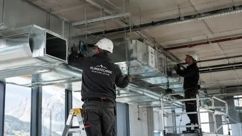 Sinnbild Klima und Lüftungstechnik — KI-generiert, zeigt nicht J. Schneeberger Ges.m.b.H.